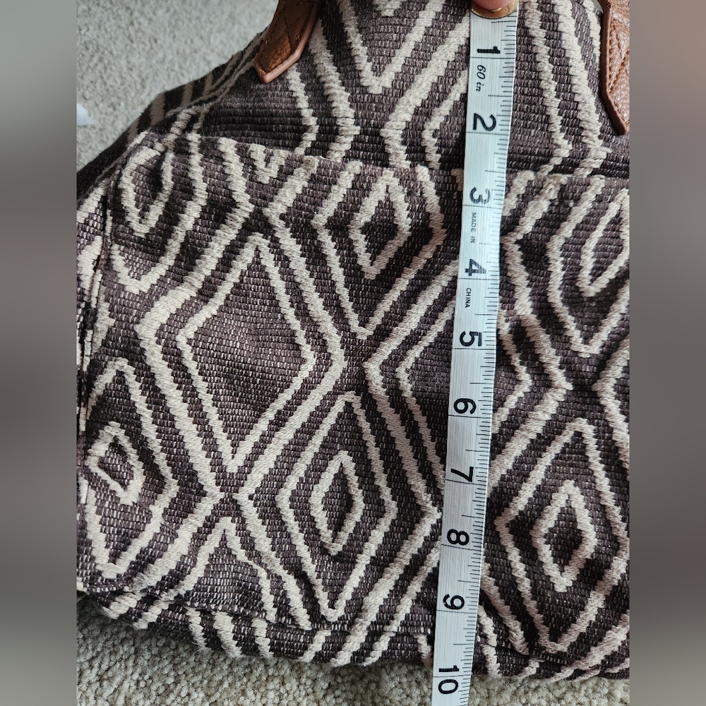 Thirty-One Geometric Tote Bag - Picture 7 of 7